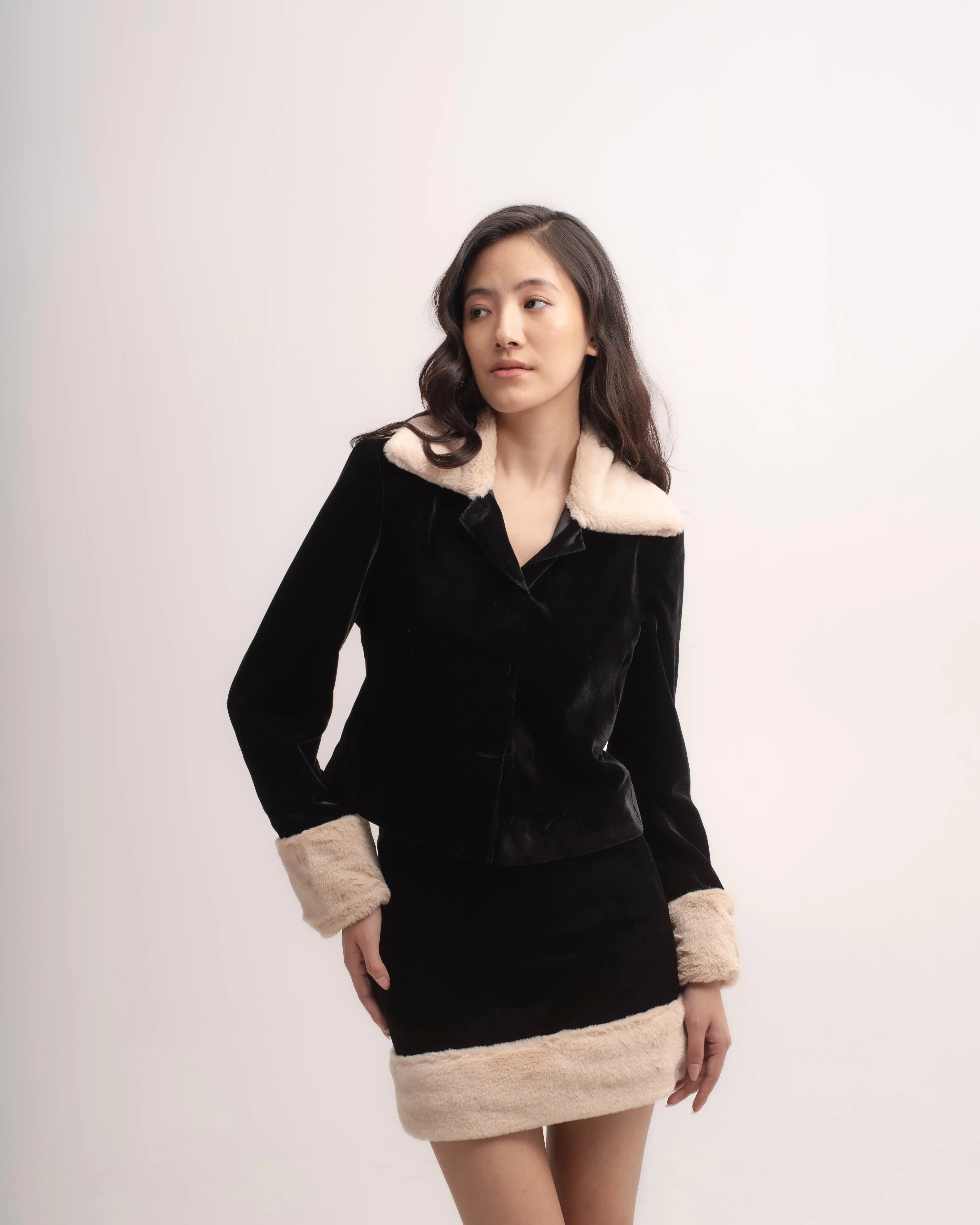 Silk-velvet faux fur mini skirt